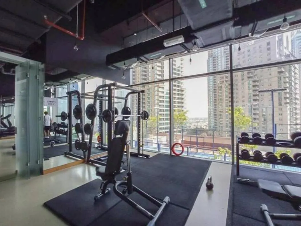 A Lovely 1 Bed Flat In Dubai Marina Apartment