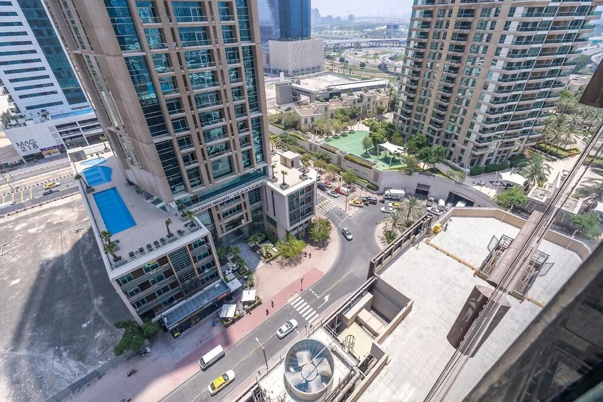 A Lovely 1 Bed Flat In Dubai Marina Apartment