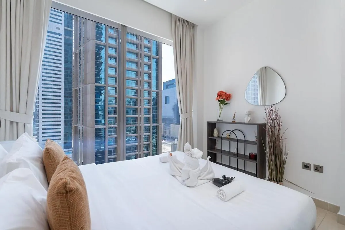 A Lovely 1 Bed Flat In Dubai Marina Apartment