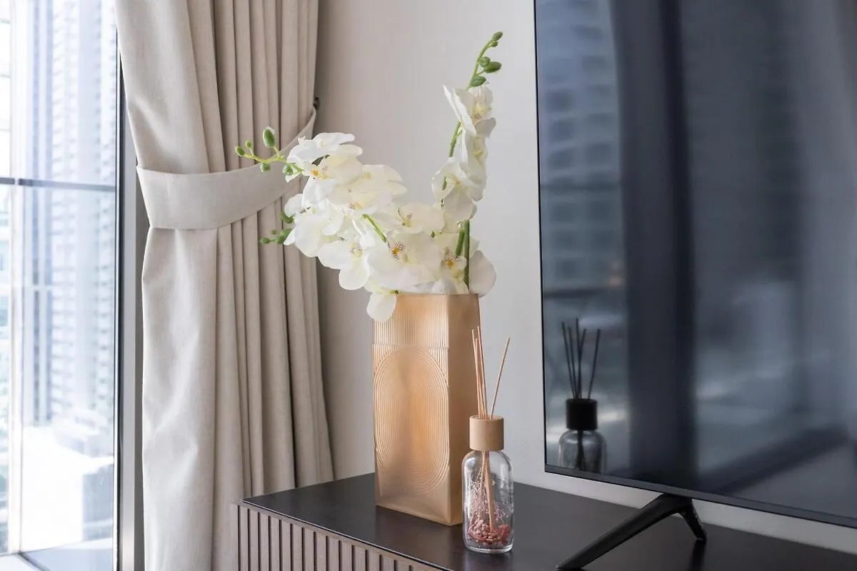 A Lovely 1 Bed Flat In Dubai Marina Apartment United Arab Emirates