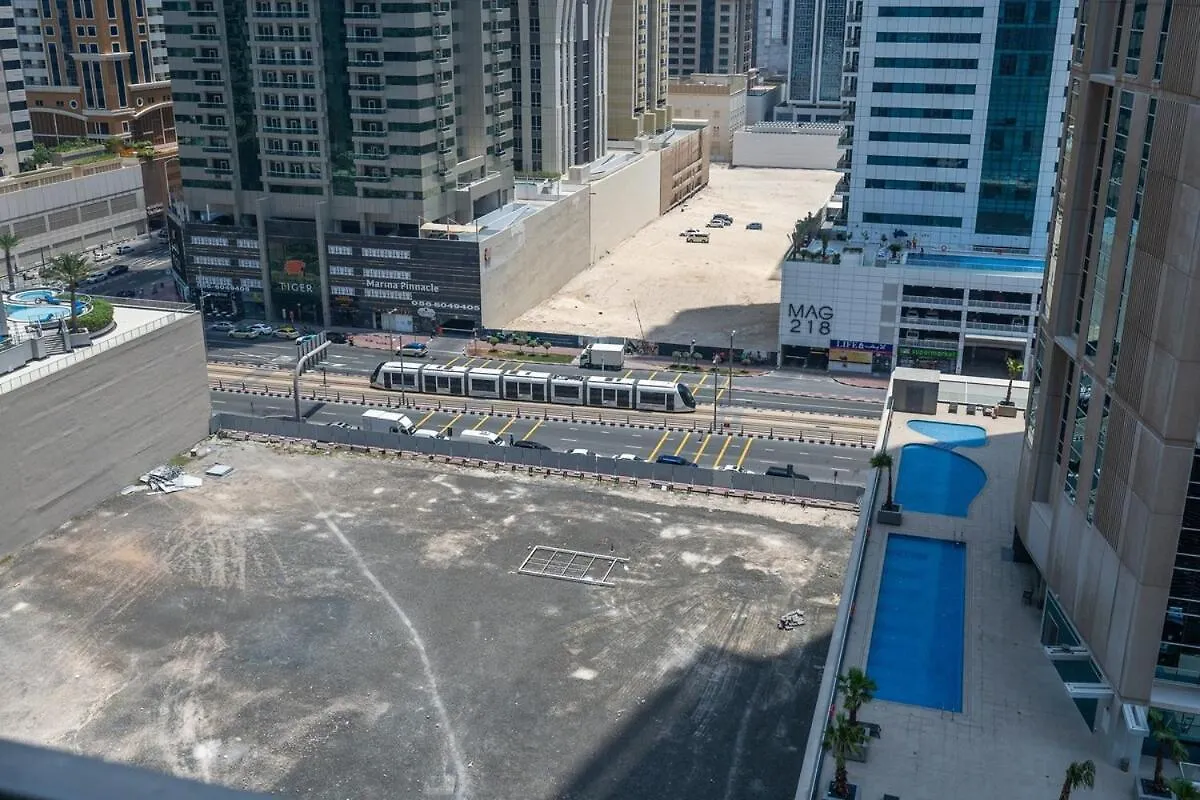 A Lovely 1 Bed Flat In Dubai Marina Apartment