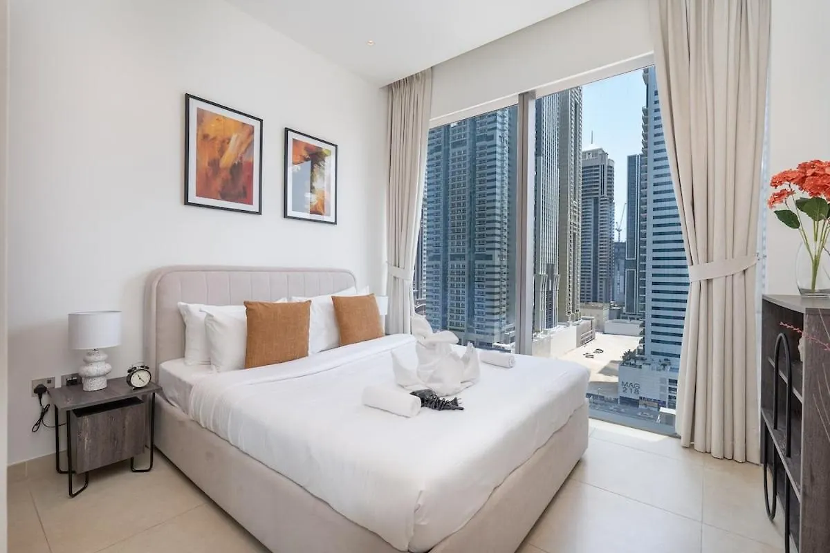 A Lovely 1 Bed Flat In Dubai Marina Apartment
