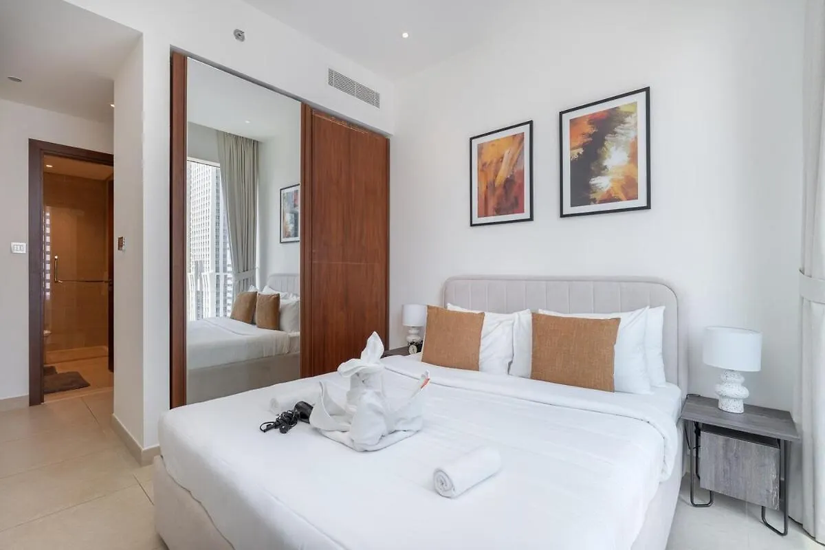 A Lovely 1 Bed Flat In Dubai Marina Apartment